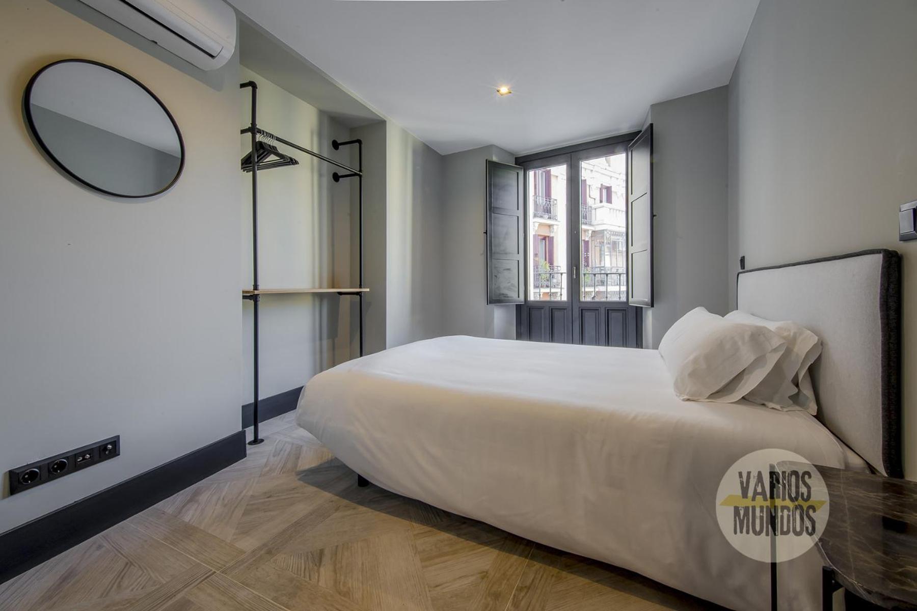 Premium Apt 7Pax En Calle Santa Ana-La Latina E2 マドリード エクステリア 写真